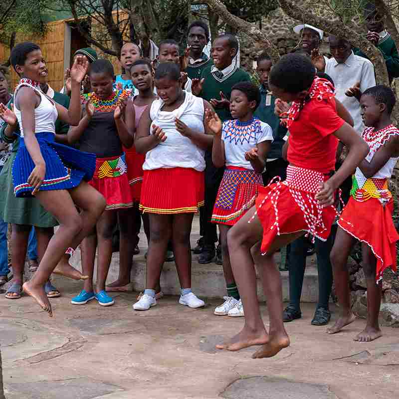 African Children Dancing