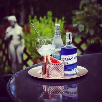 Rock pool on tray with drink